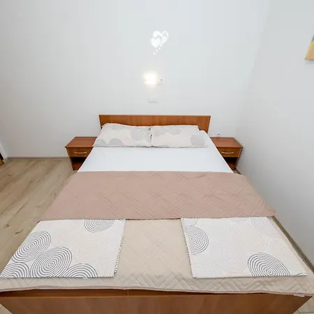 Apartment Zeljko *