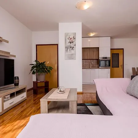 Apartment Zeljko