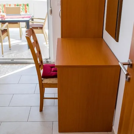 Zeljko Apartment Lopar