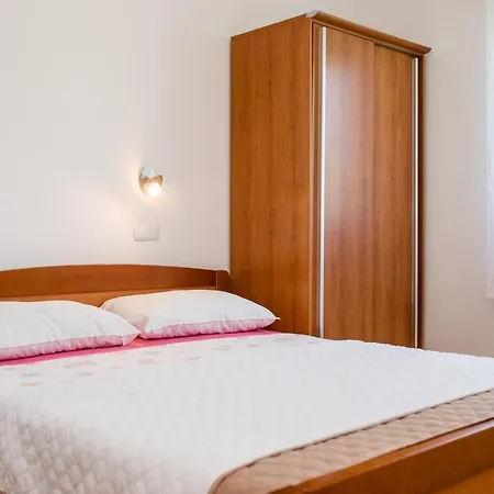 Zeljko Apartment