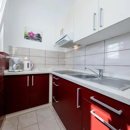 Apartment Zeljko Lopar