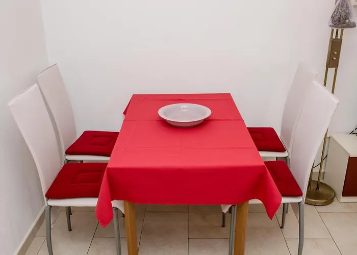 Lägenhet Zeljko Lopar